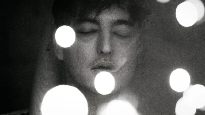 Joji promotional image for the Solaris Tour 2026